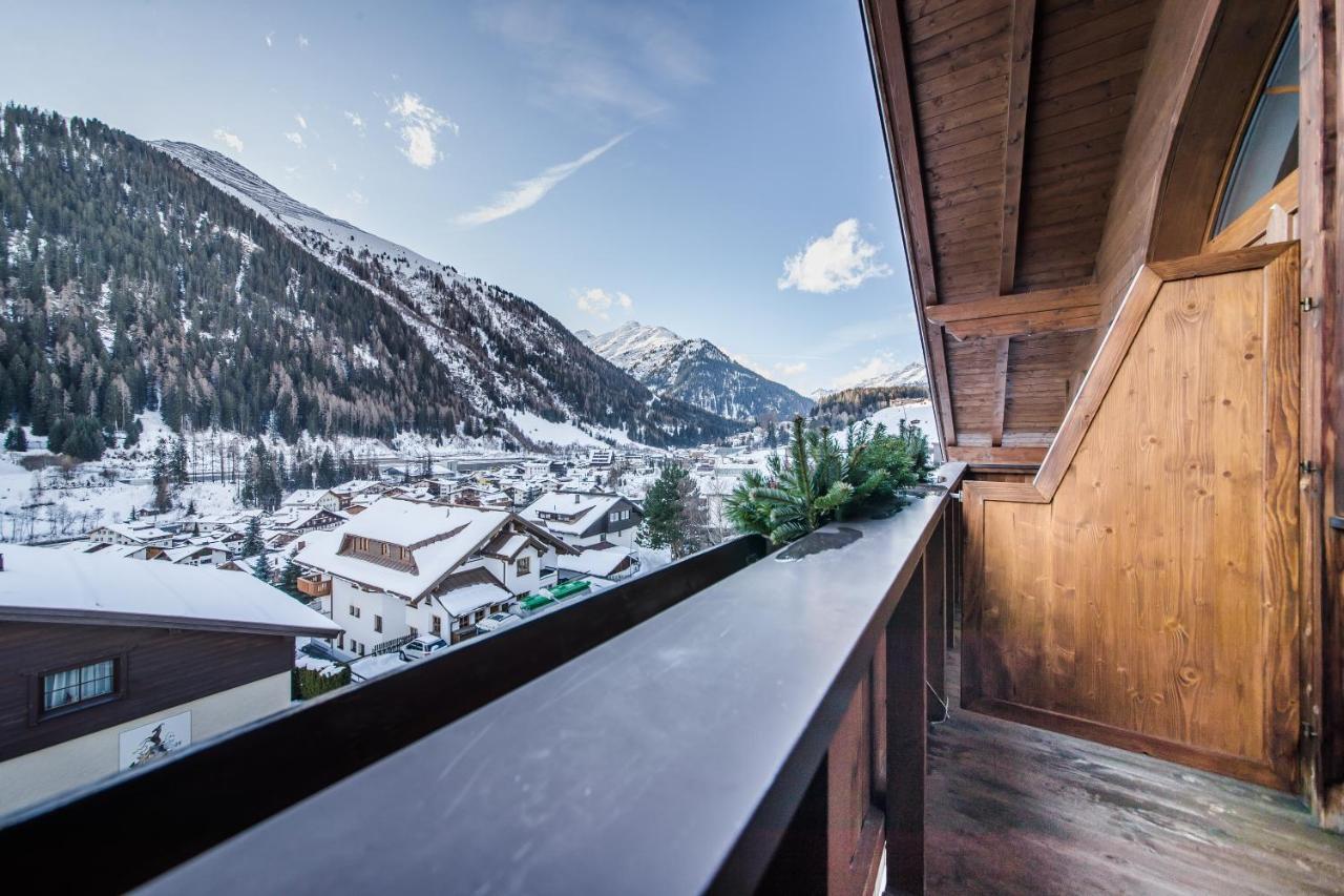 Hotel Sonnenheim Sankt Anton am Arlberg Esterno foto